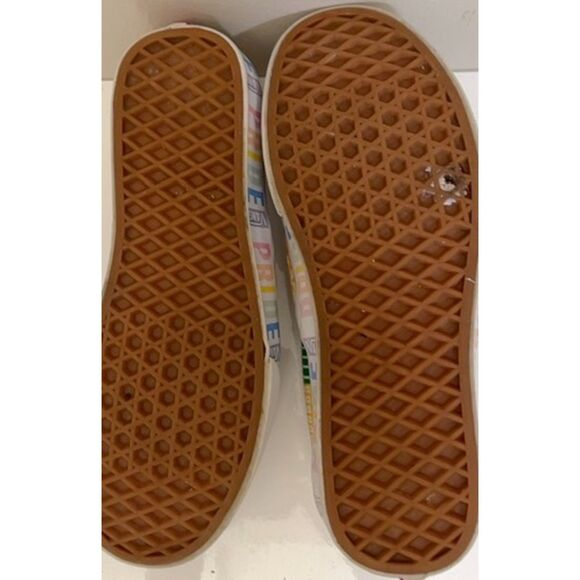 Vans Pride slip on canvas shoes. Size 5(M)/6.5(W). - Picture 7 of 8
